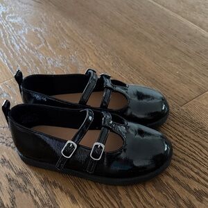 Like new Black Patent Leather Kids Shoes
